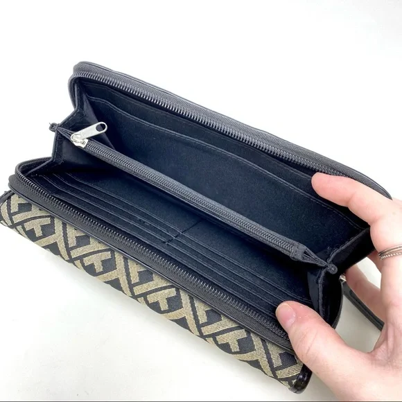 Tommy Hilfiger Double Wallet Full Zio Logo Black Tan Coin Purse Like New - Picture 5 of 5